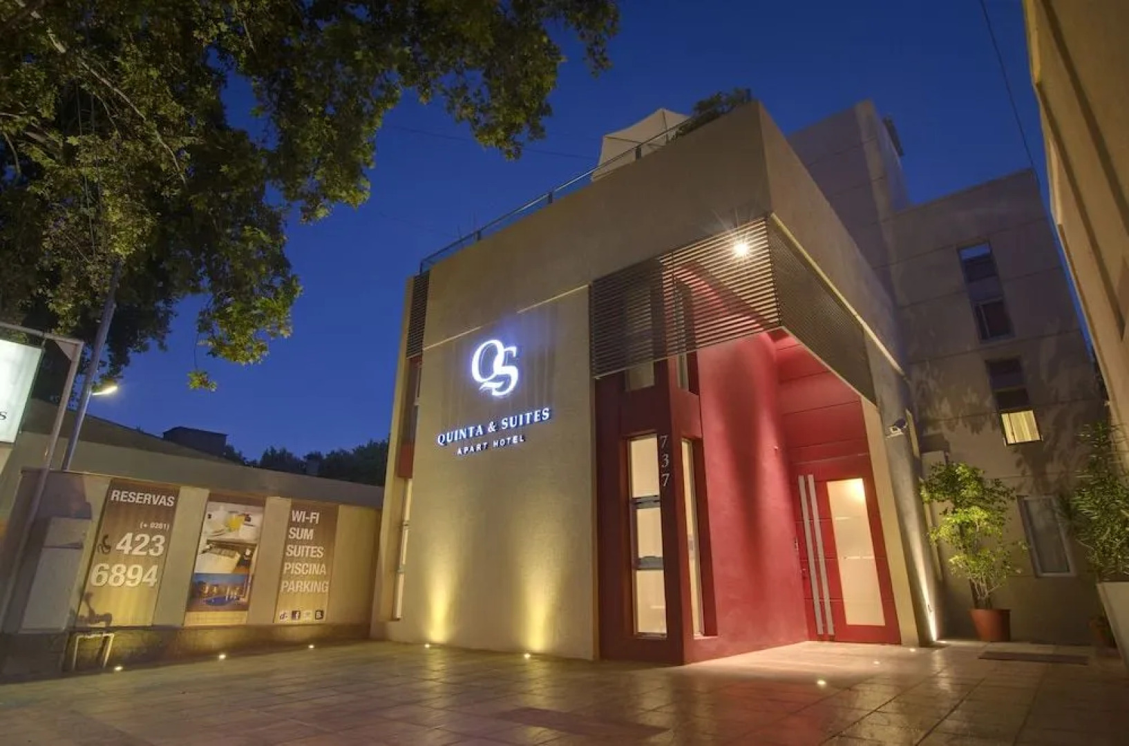 Quinta & Suites Apart Hotel