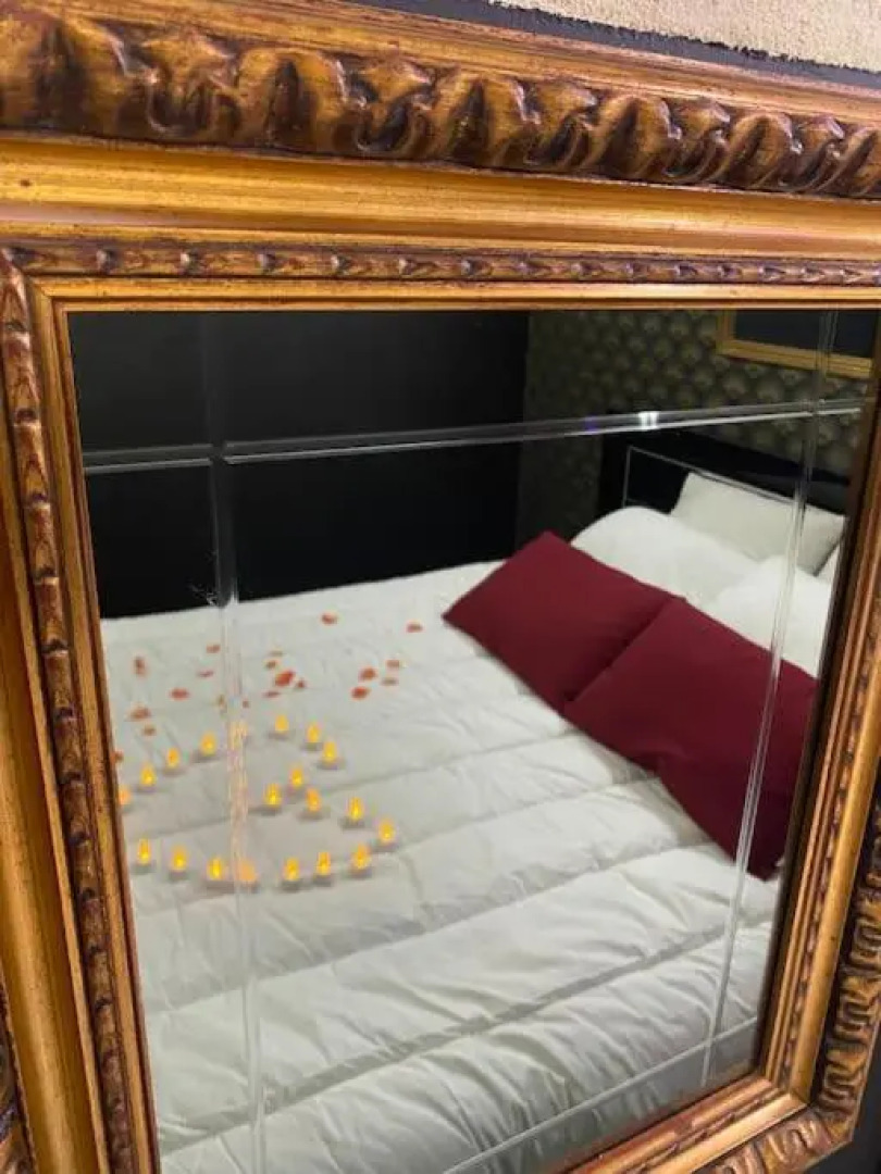 Loveroom auriol, romantique et coquine