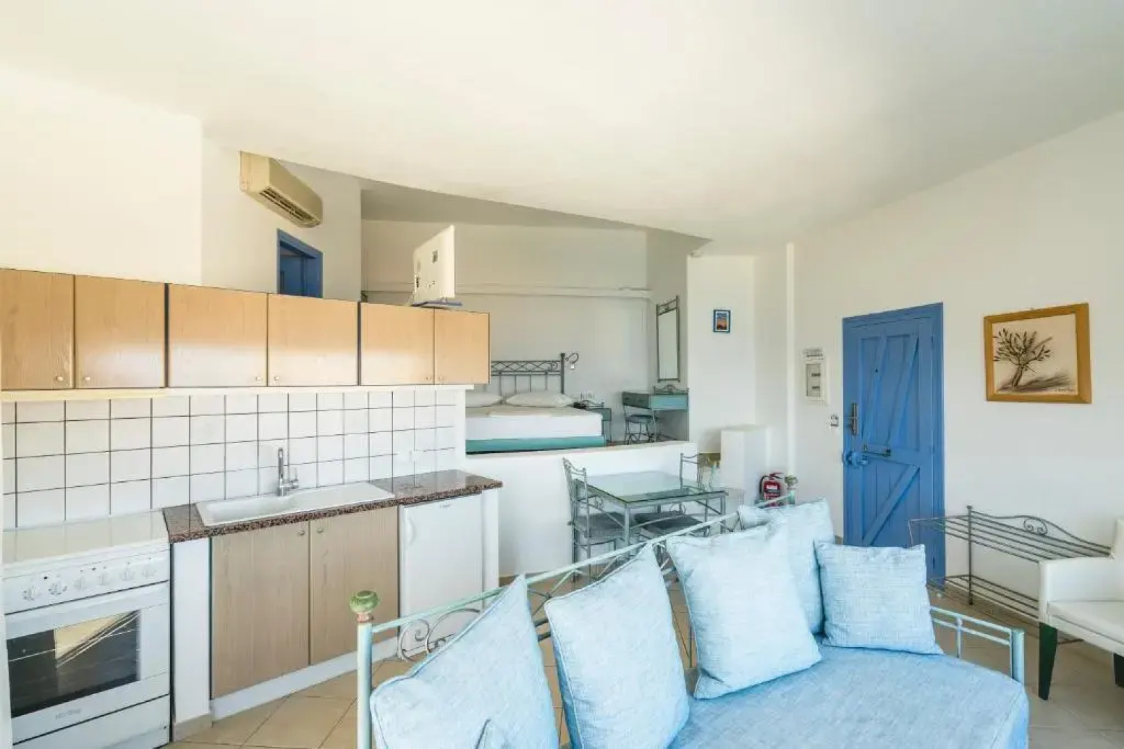 Apollon Village Hotel