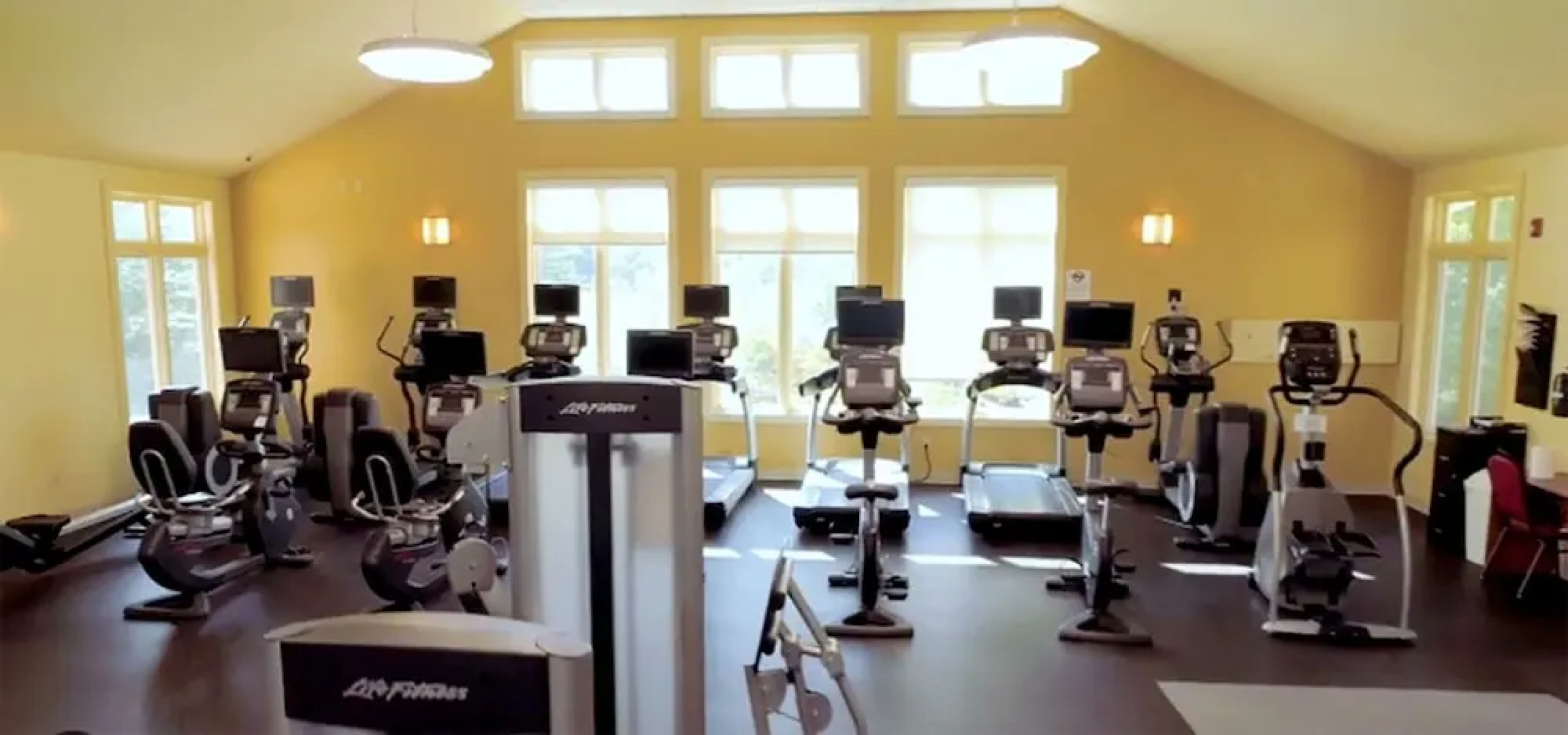 Holiday Home Near Lake and Pool