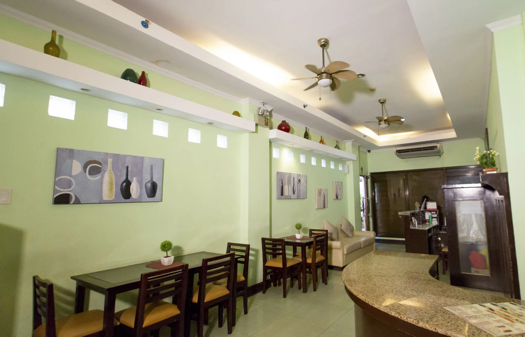 One Lourdes Dormitel