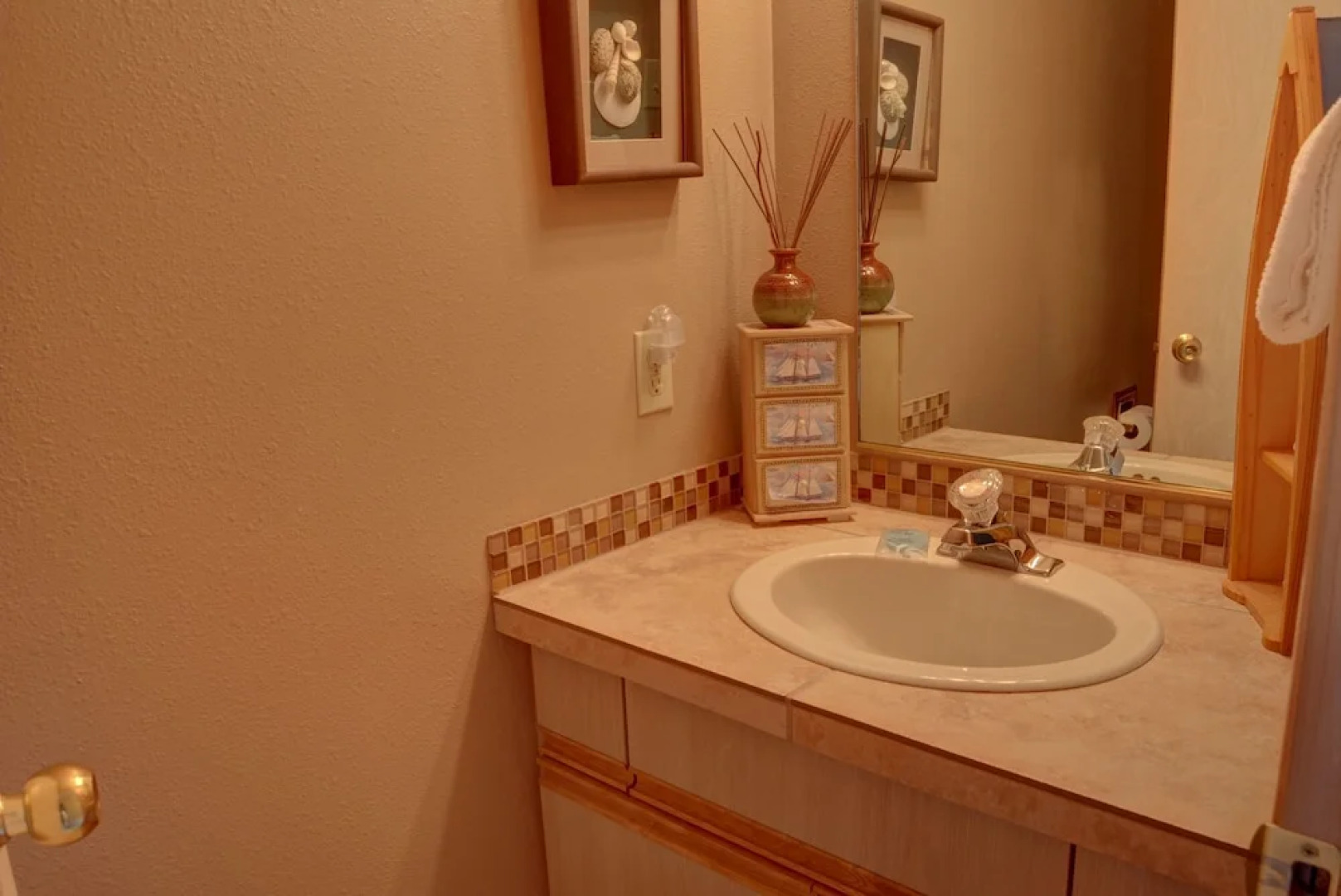 Sunset By The Sea 3 Br home by RedAwning