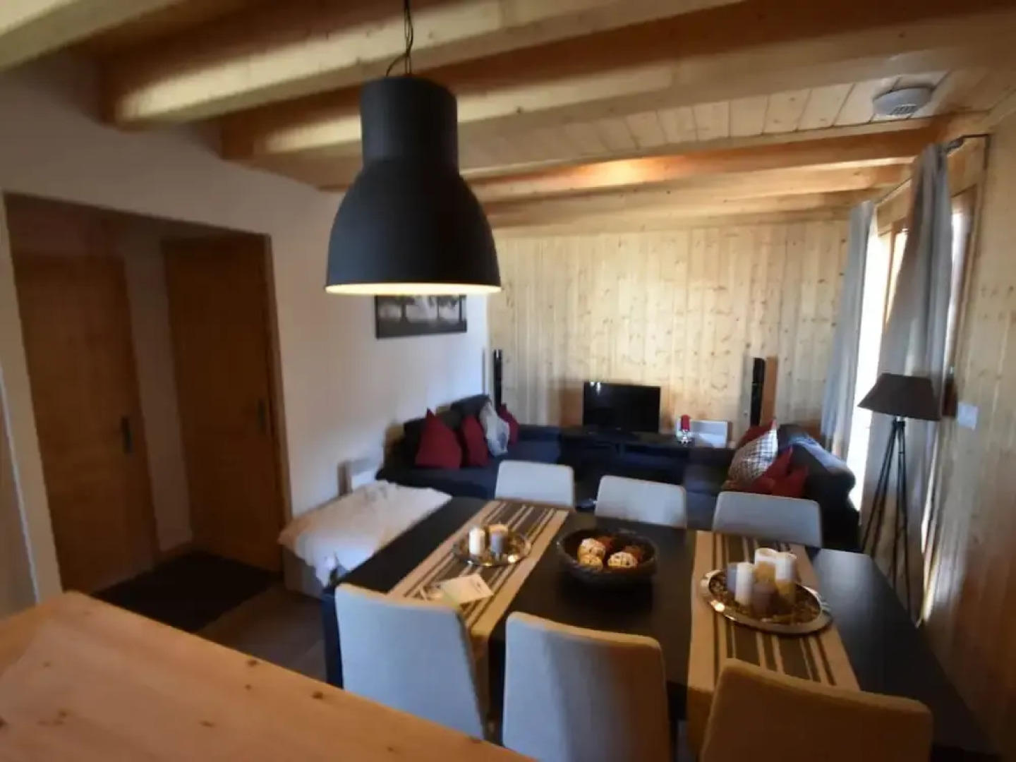 Splendid Chalet in Chamrousse With TV