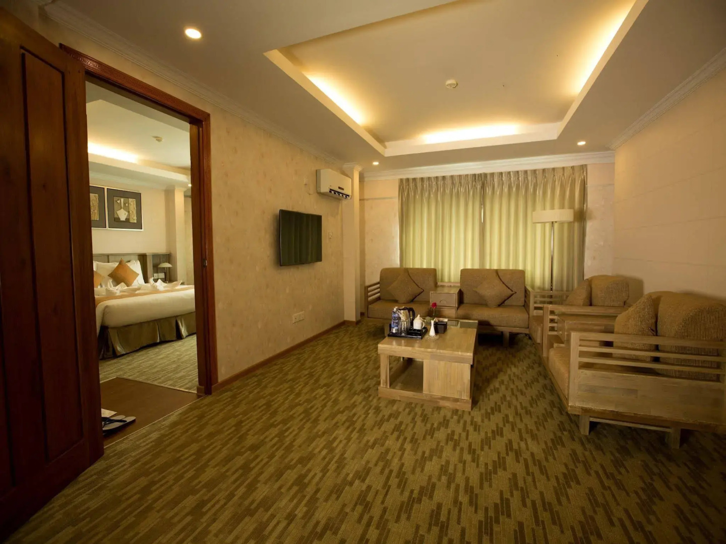 Royal Taunggyi Hotel