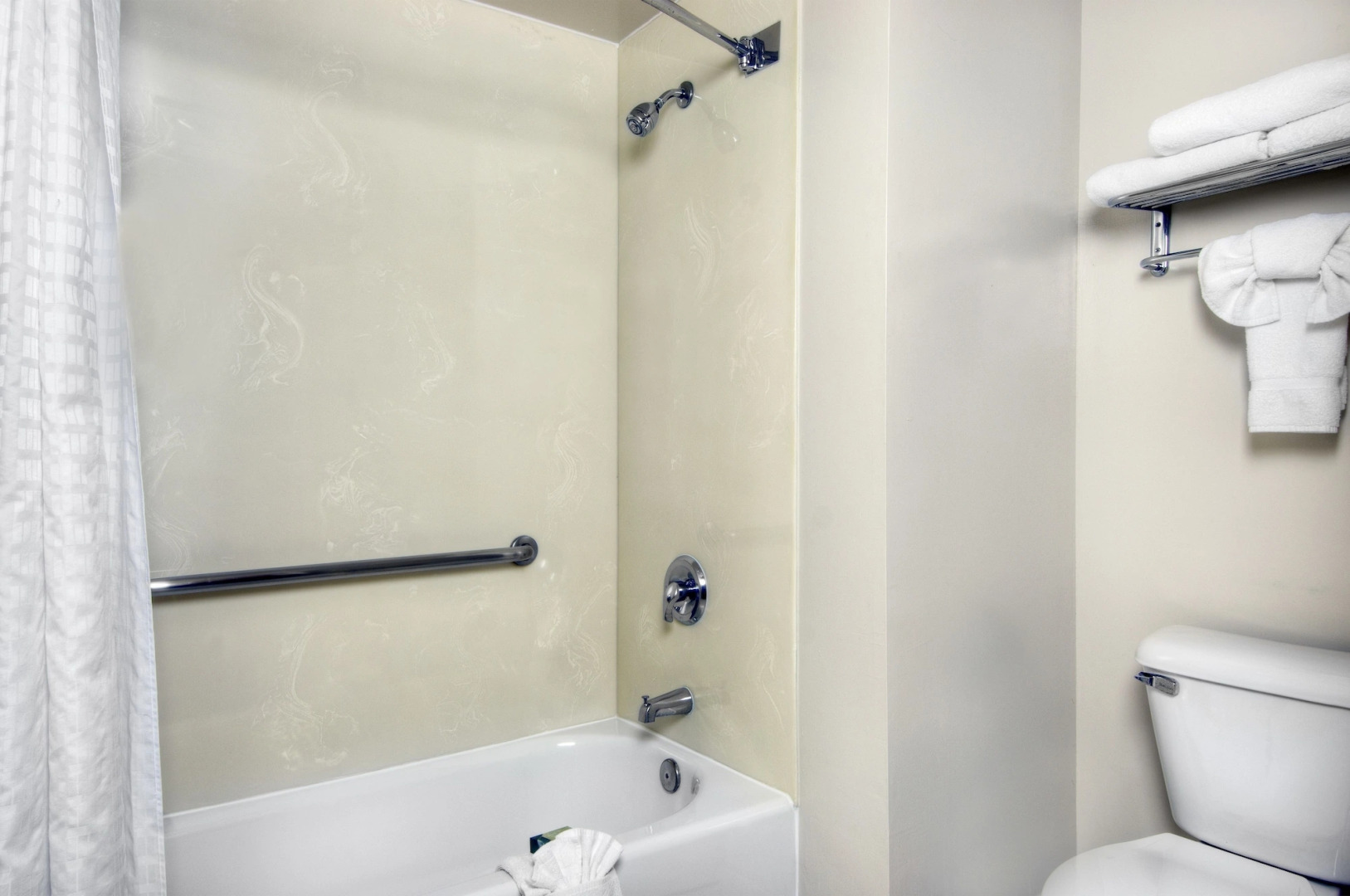 University Park Inn & Suites, an Ascend Collection Hotel