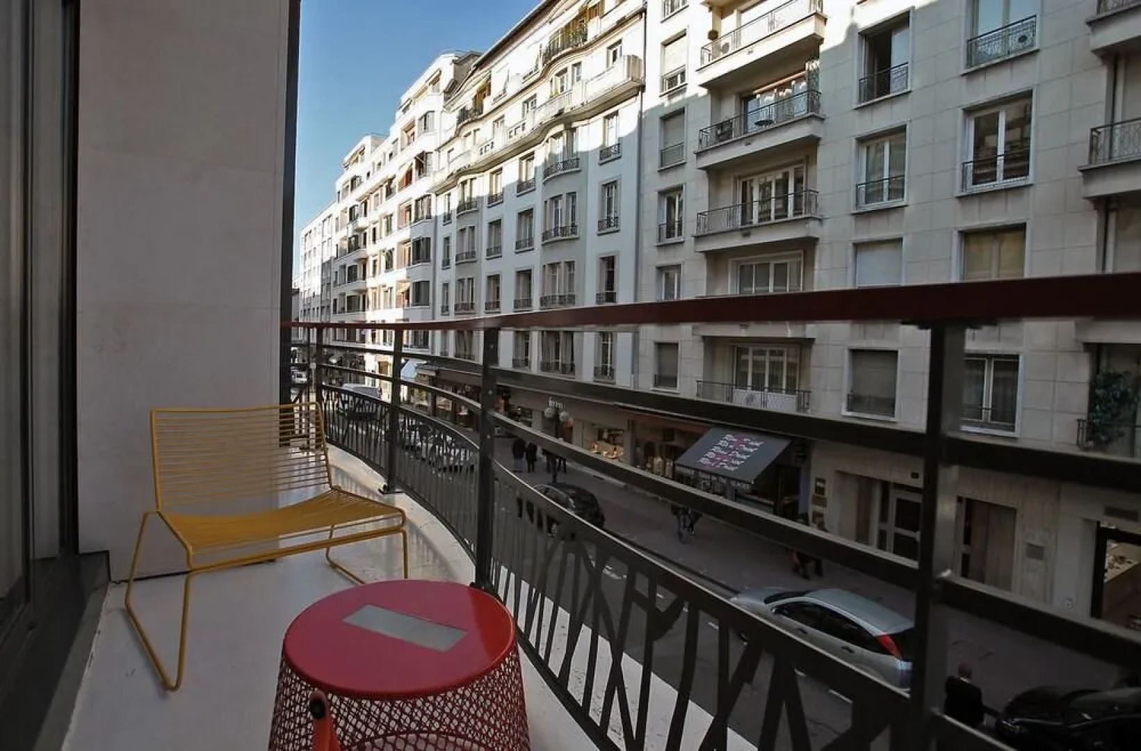 Annecy, Modern duplex in the city center