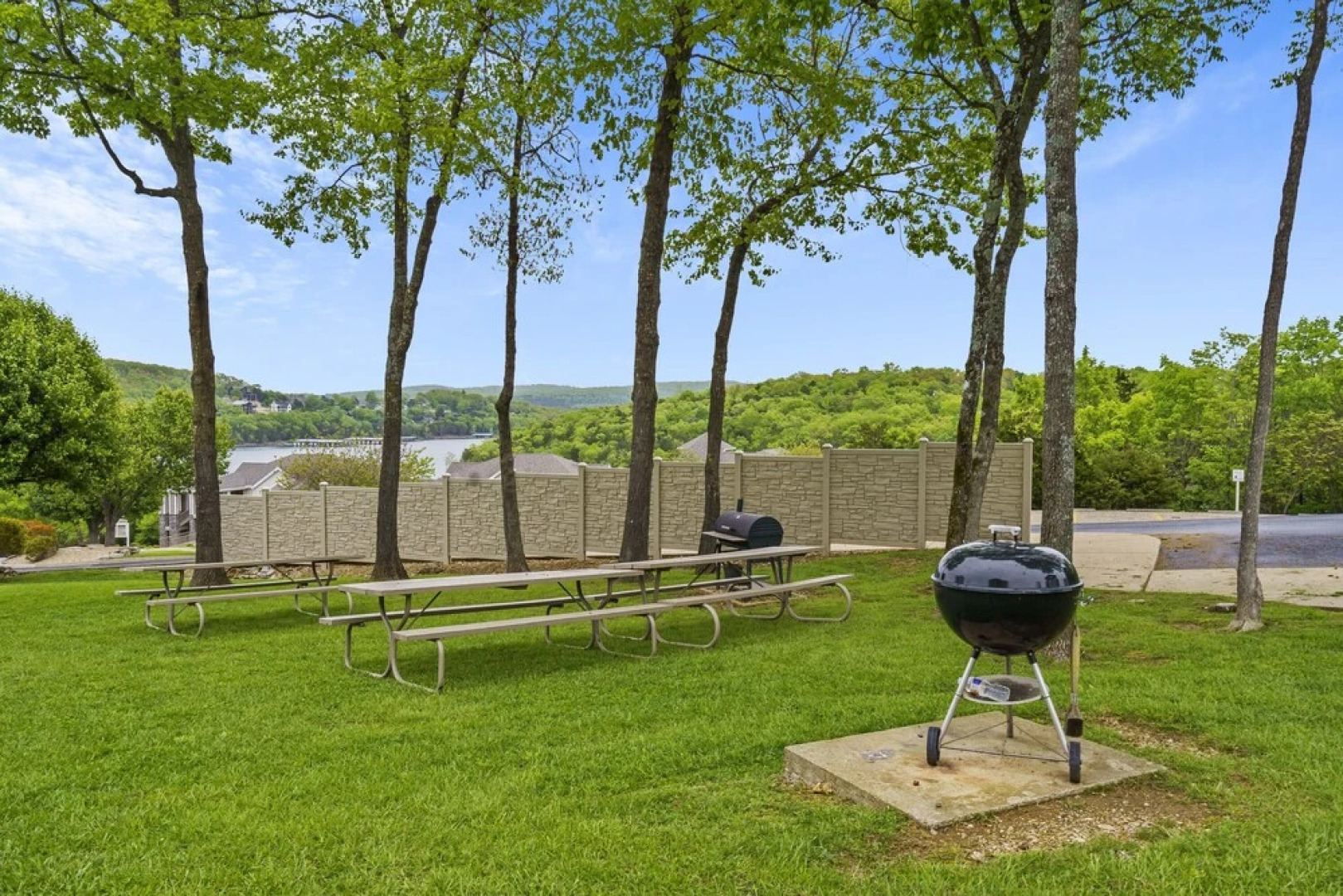 Serene Escape at Table Rock Lake