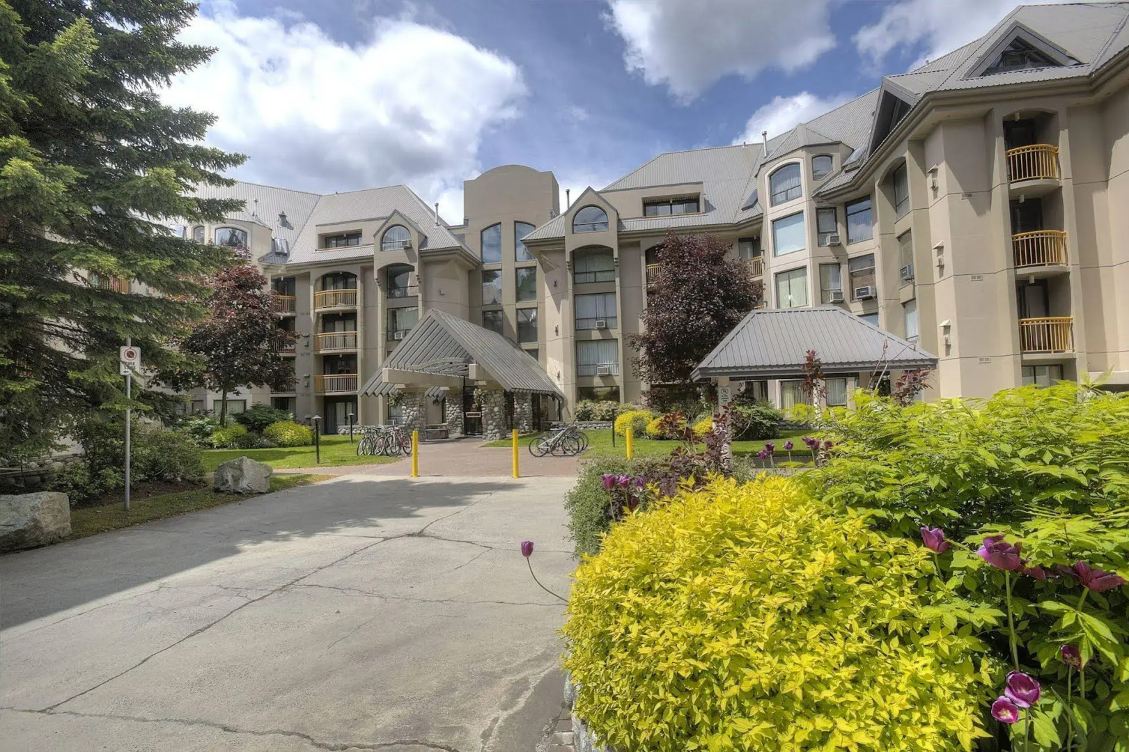 ResortQuest at The Marquise