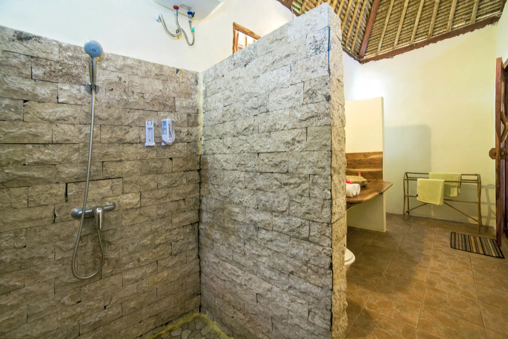 Merta Sari Balangan Bungalows