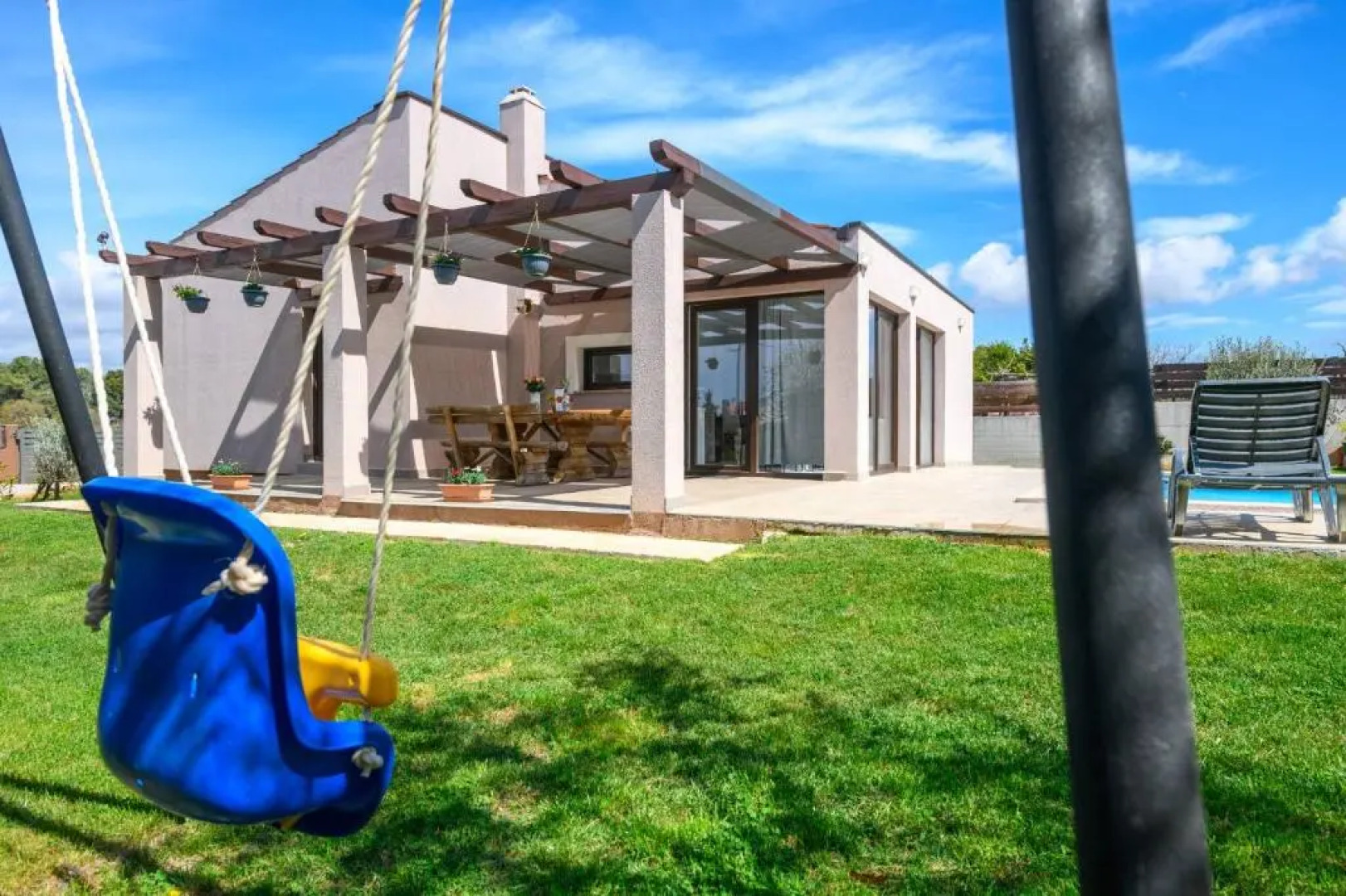 Bobo Family house with pool