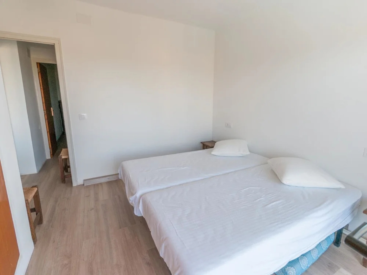 Modern Apartment in St Pere Pescador With Swimming Pool