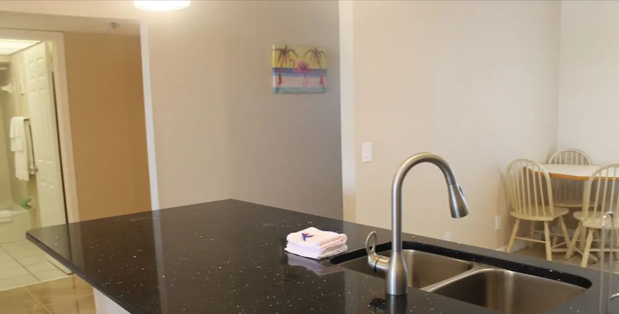 Sea Breeze 303 Apartment