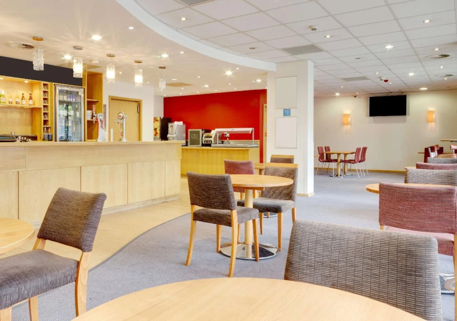 Travelodge Swansea Central
