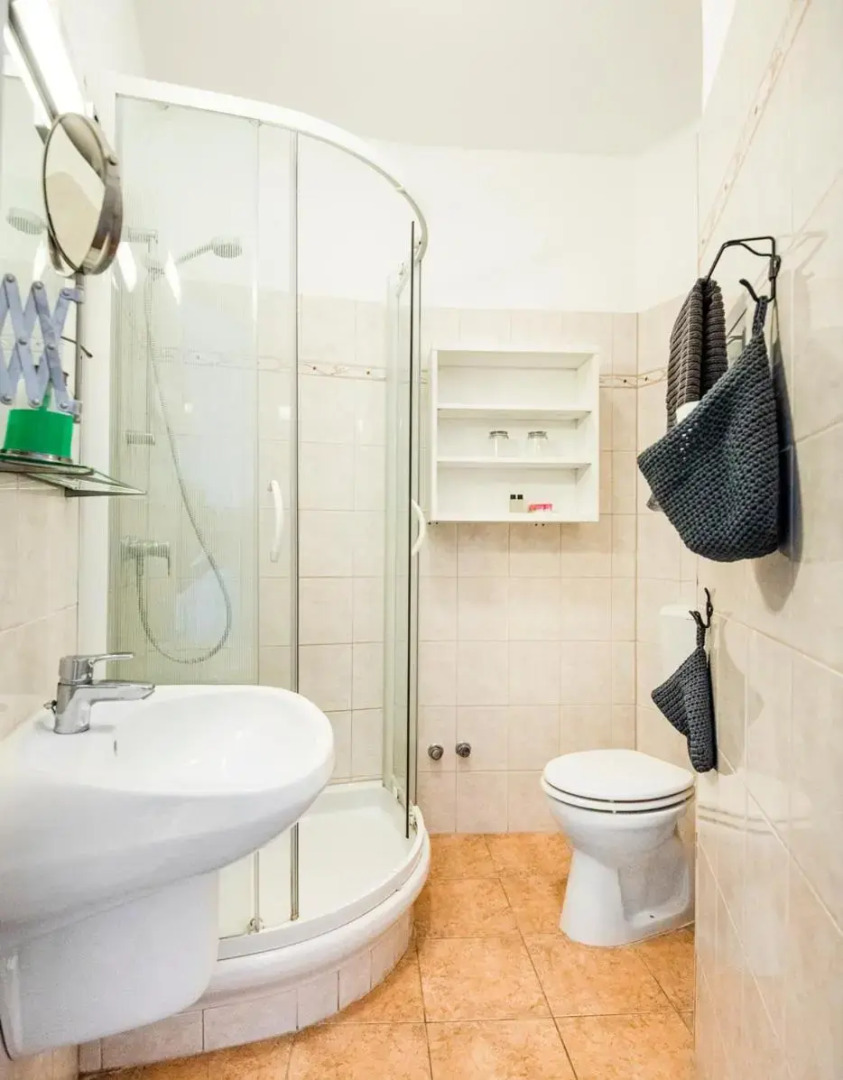 Pilisi Borház-Étterem & Panzió