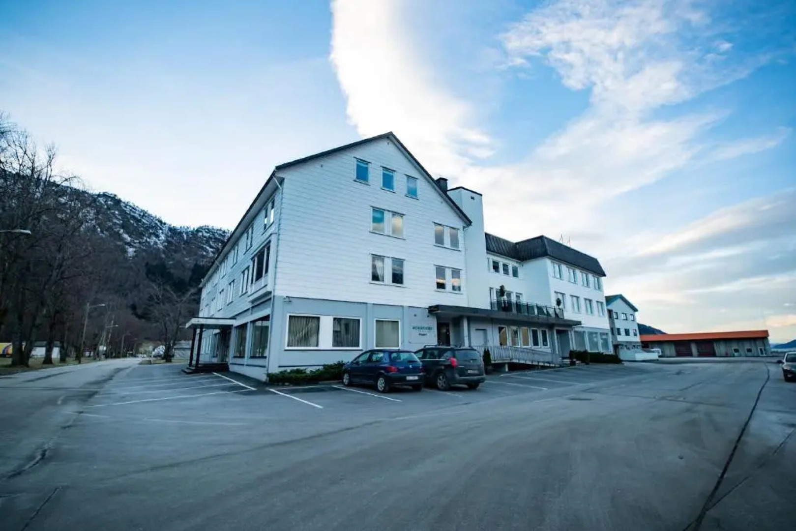 Nordfjord Hotell - Bryggen