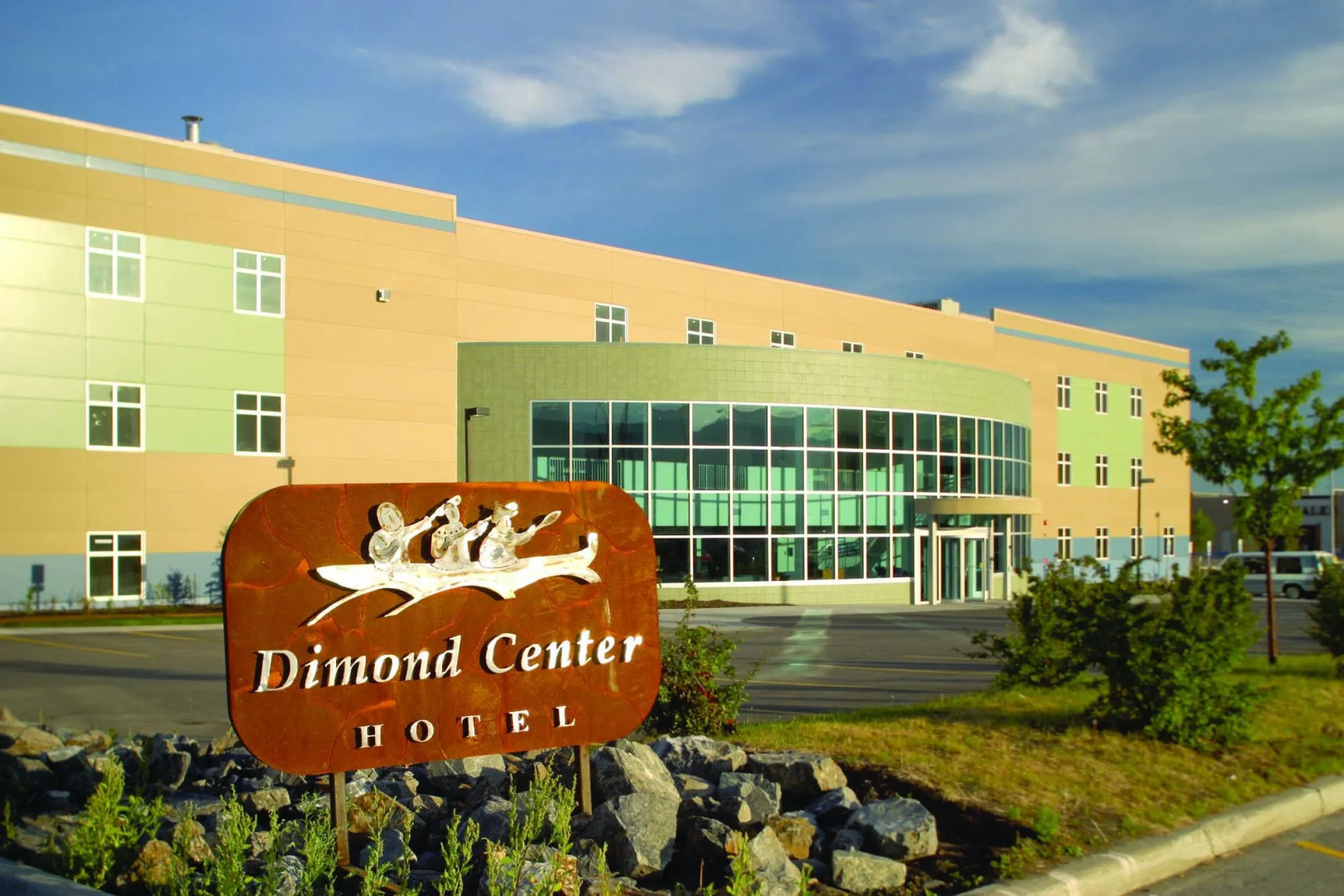 Dimond Center Hotel
