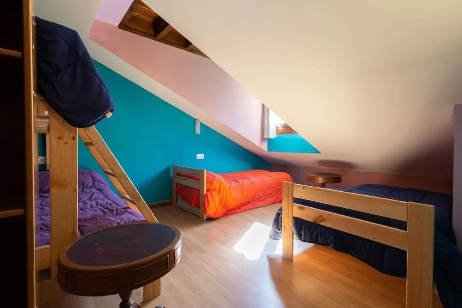 Albergue Los Avellanos - Hostel