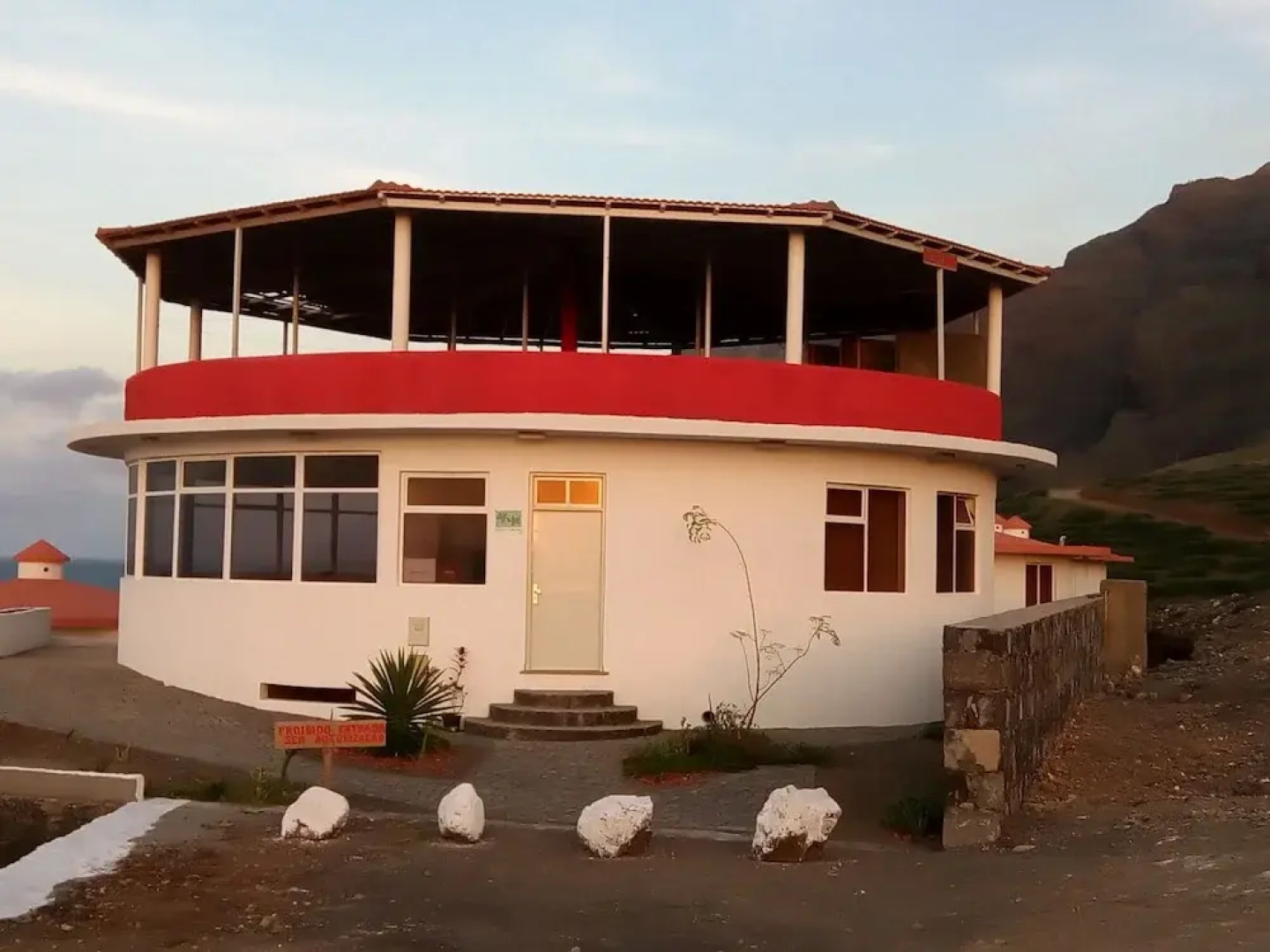 Questel BronQ Eco Lodge