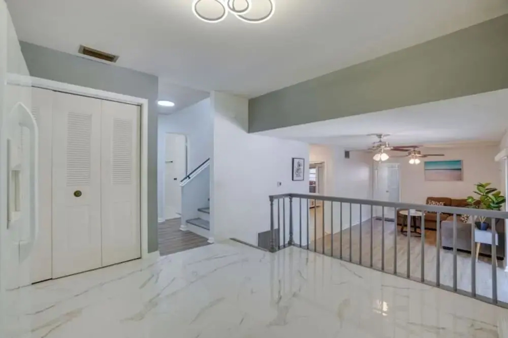 Pool Spacious Central Home 7mile to Beach