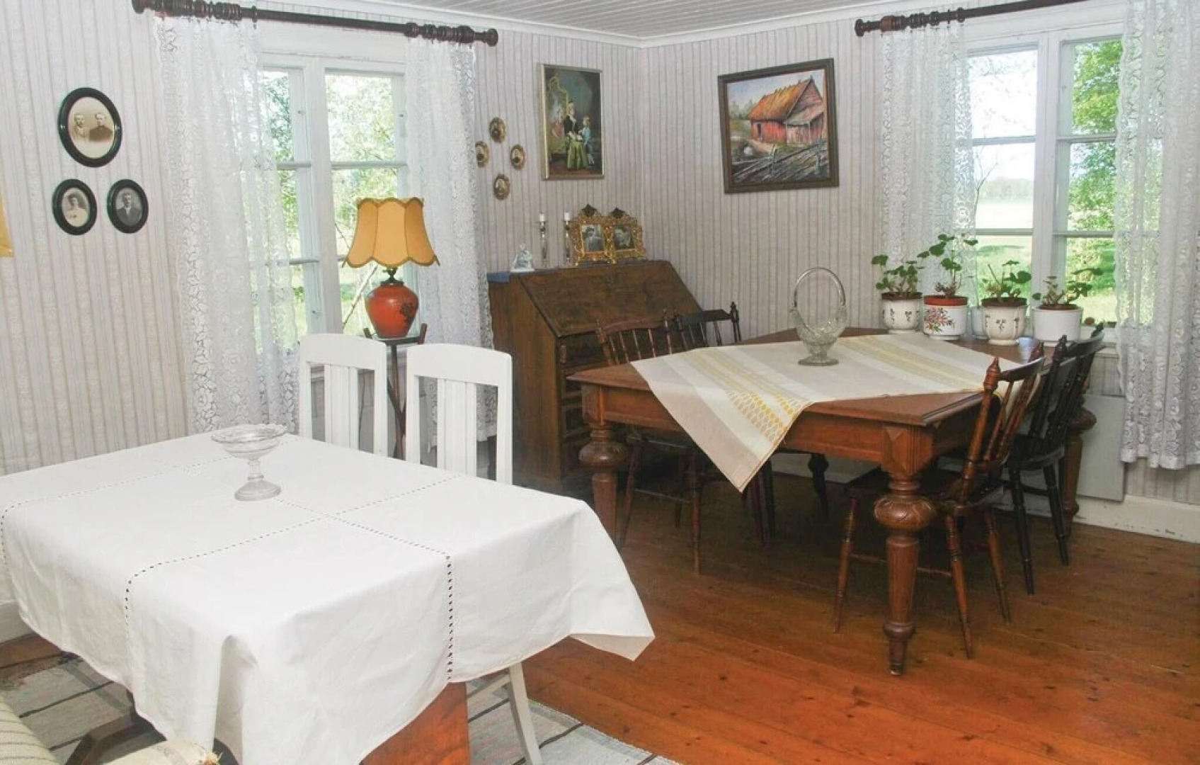 Awesome Home in Brålanda With 1 Bedrooms