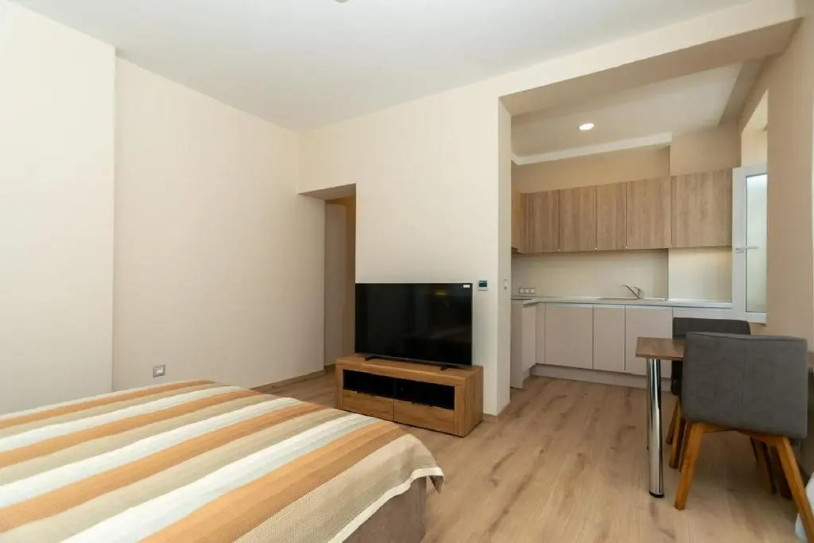 Луксозни студия “Старият Батак” / Luxury studios “The Old Batak”