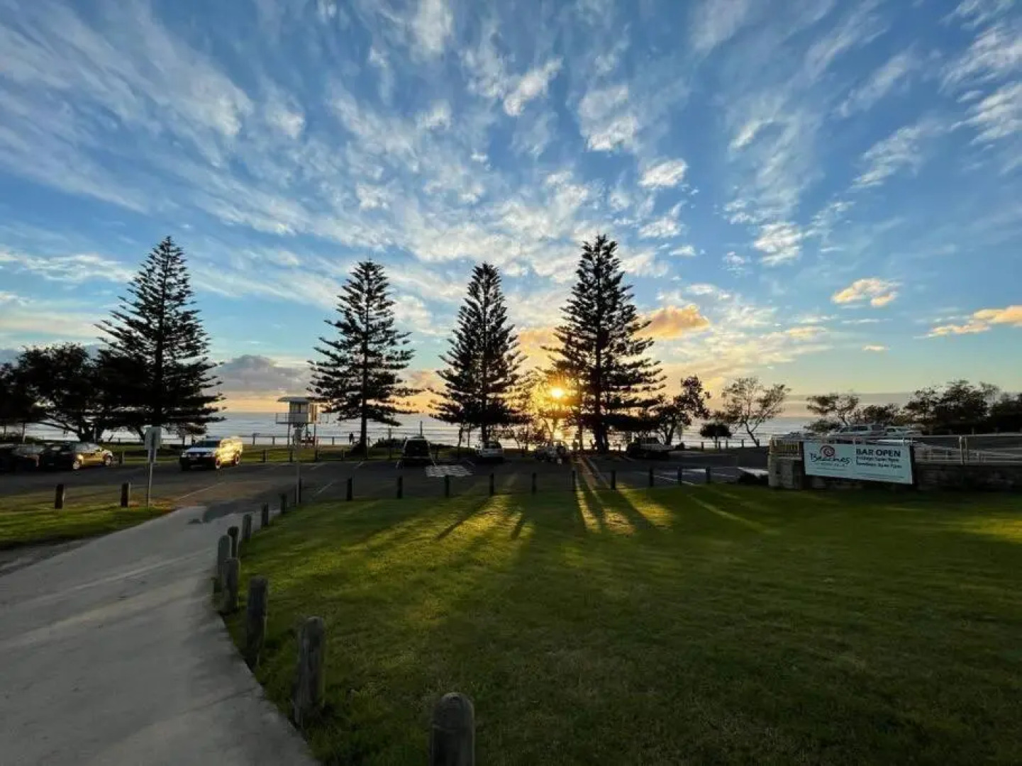 Rainbow Beachhouse - deluxe, pristine location