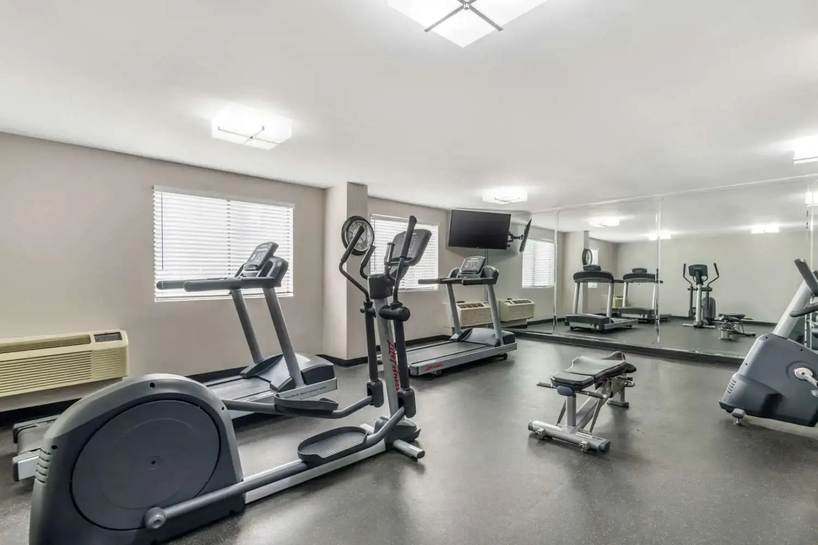 Country Inn & Suites by Radisson, Atlanta Airport South, GA