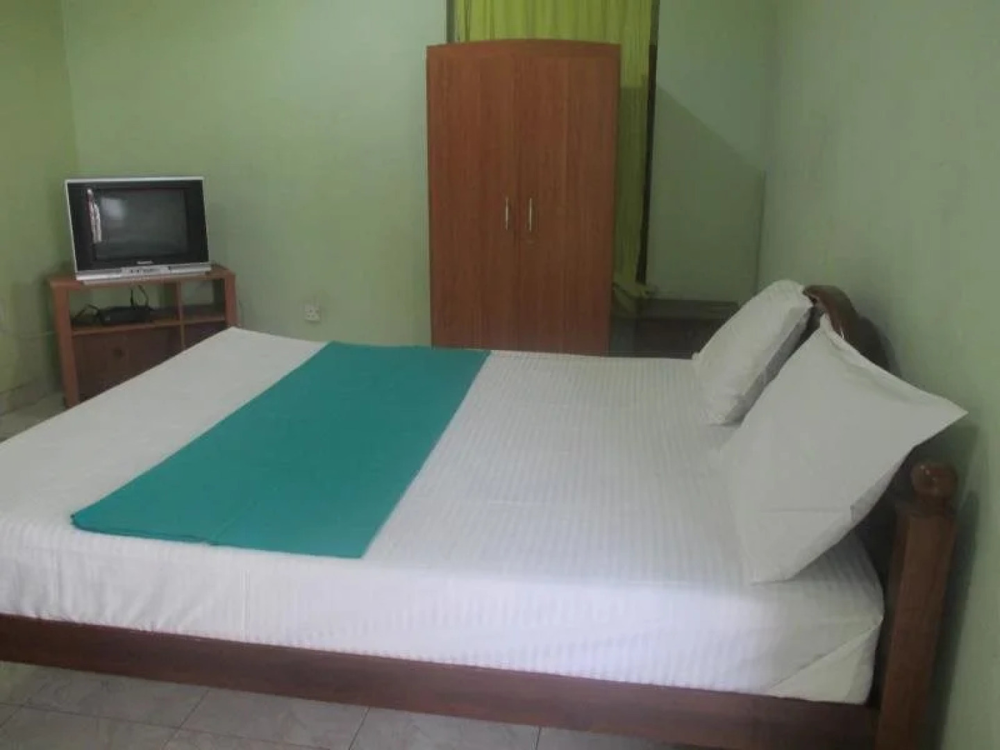 Golden Bridge Guest House