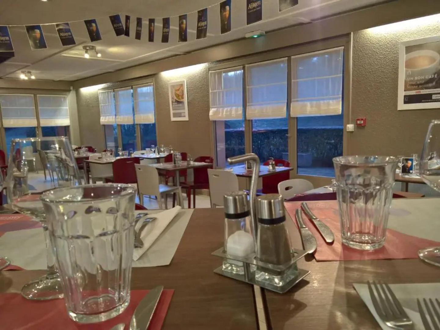 Kyriad Direct Evreux