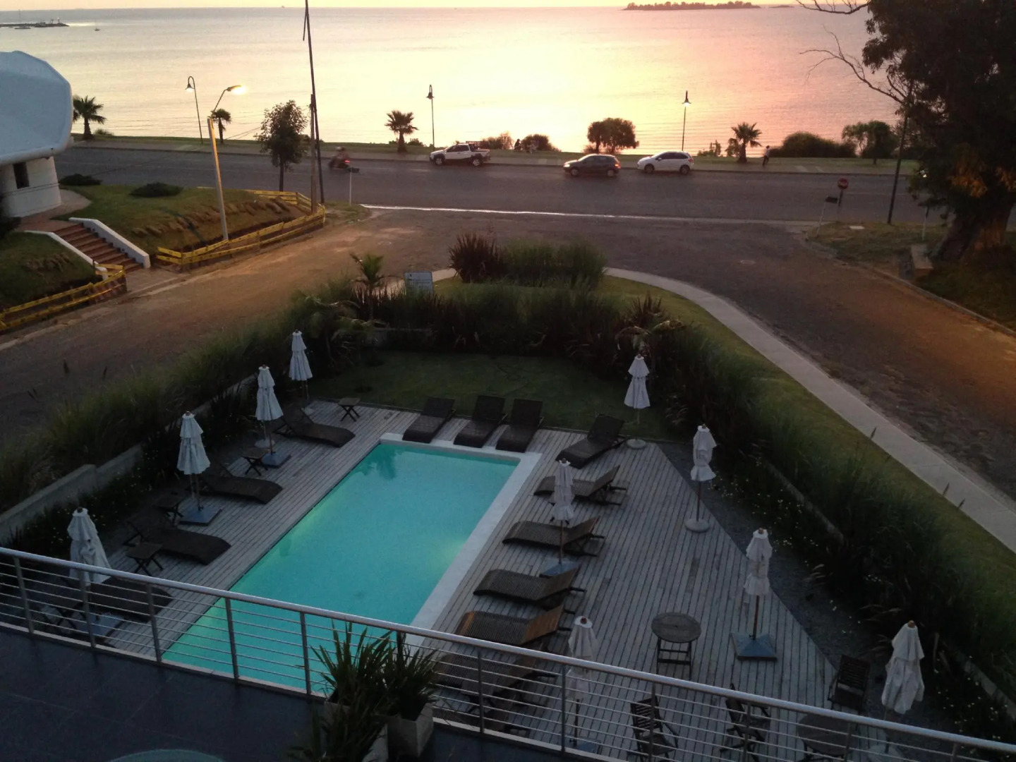 Costa Colonia - Riverside Boutique Hotel