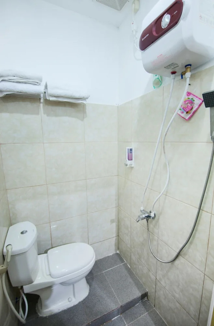 Coin Mulia Hotel By OYO Rooms