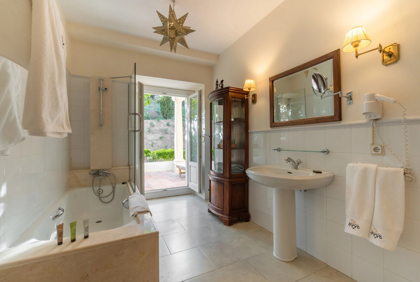 Hotel La Fuente de la Higuera