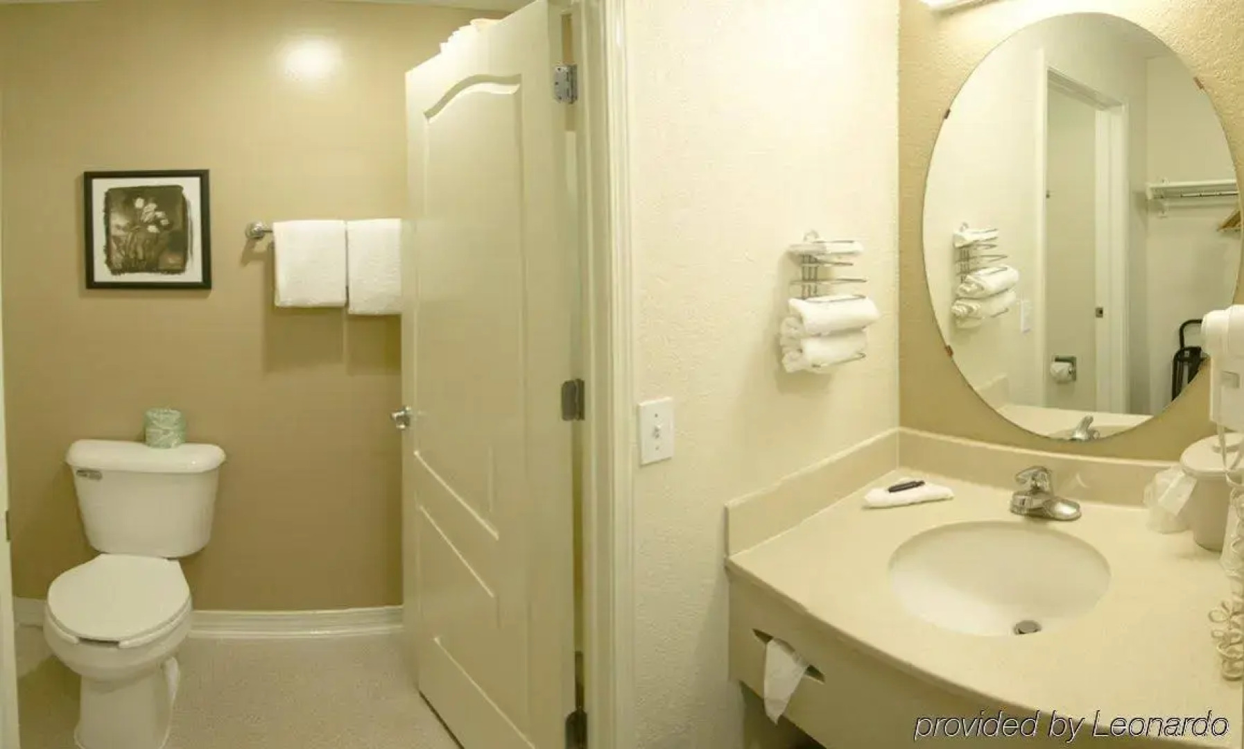 Red Roof Inn & Suites Pensacola East - Milton