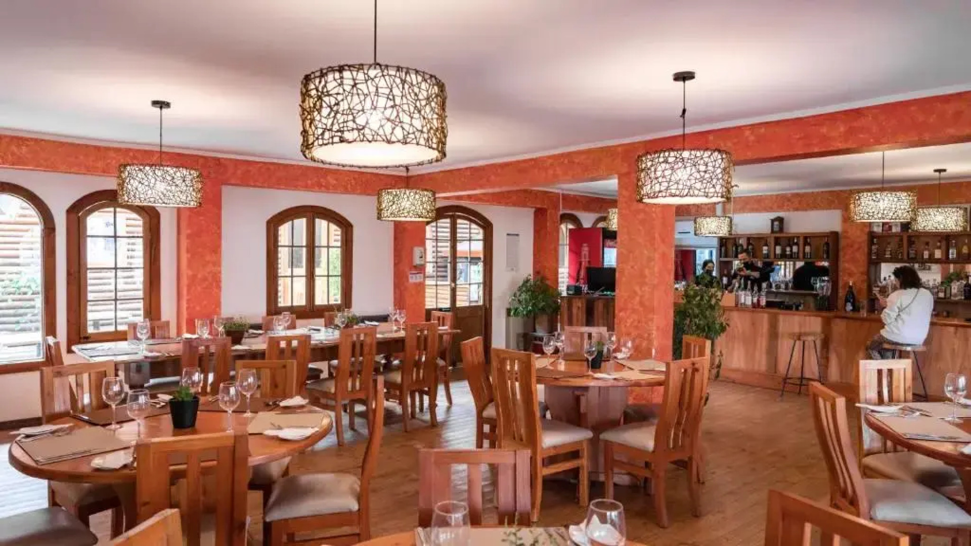 Cordillera de los Andes-Cajón del Maipo-Habitaciones en Casa Compartida con Anfitrión