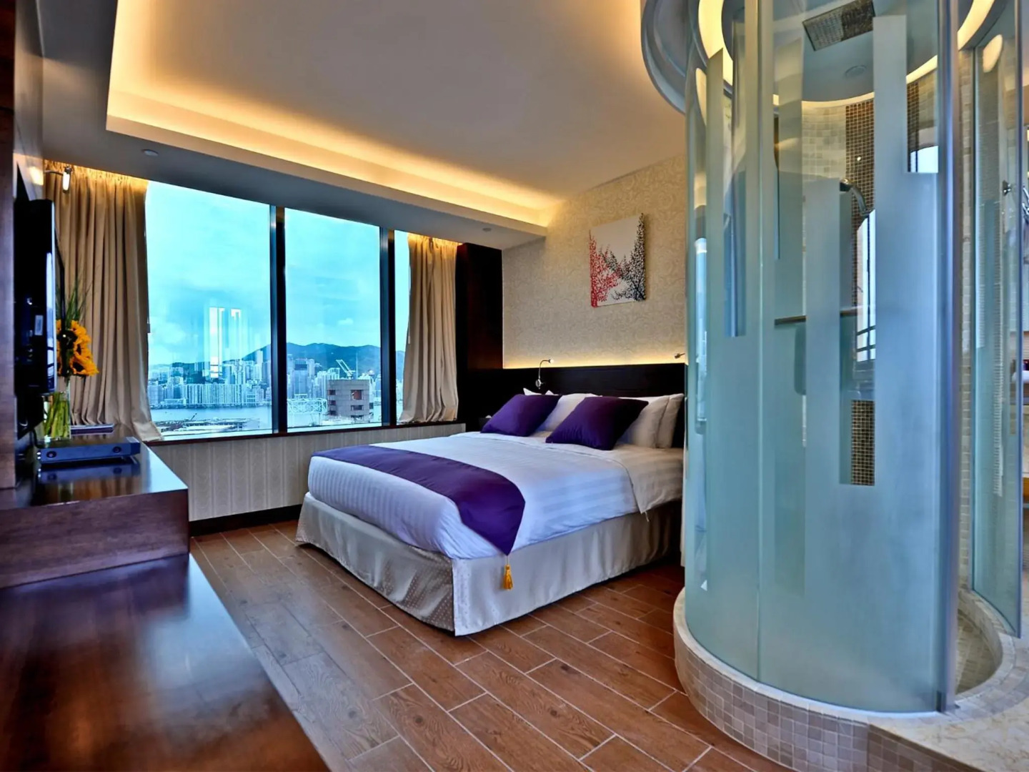 The Bauhinia Hotel Tsim Sha Tsui