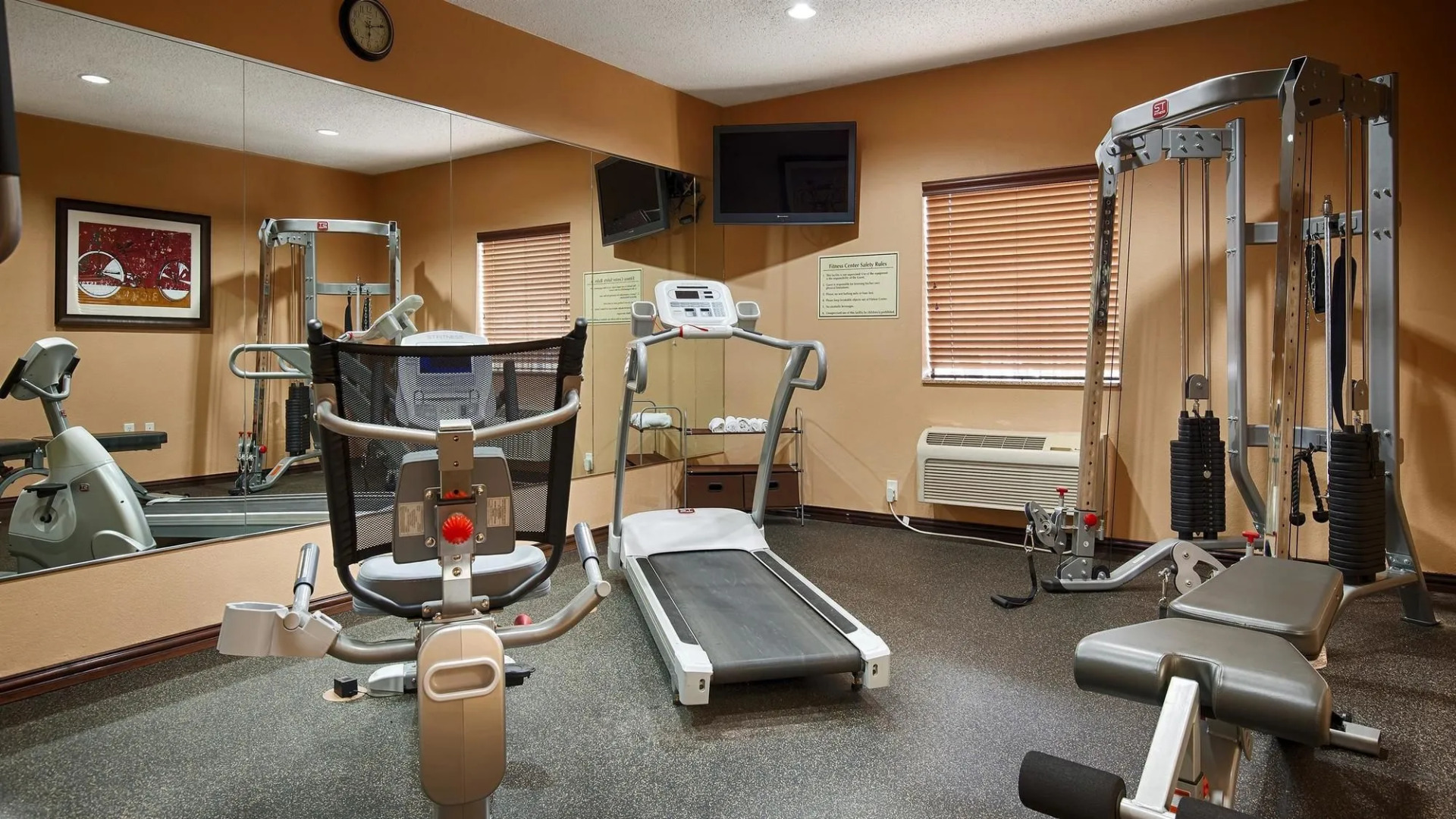 Best Western Plus University Inn & Suites