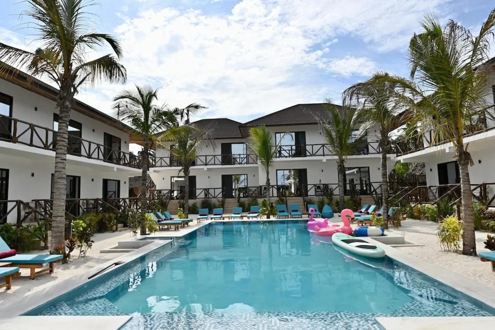 Sand Beach Boutique Hotel