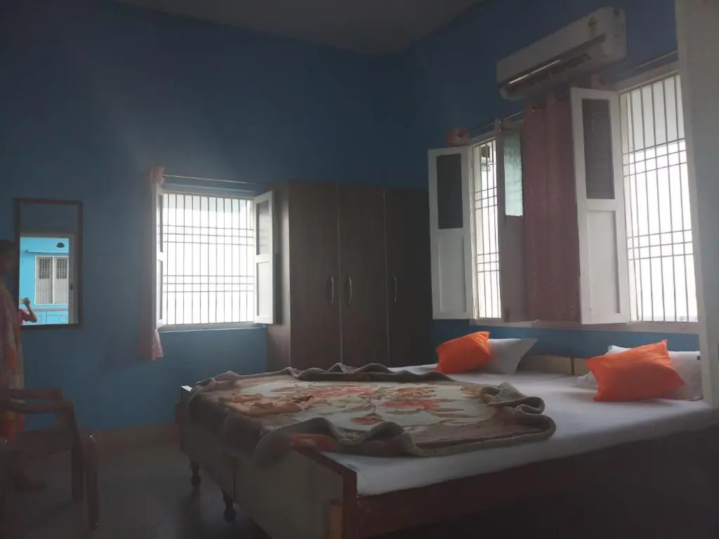 Shri Yoga Mandir Guest House