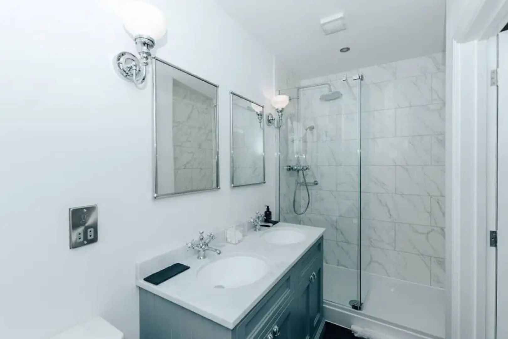 Woodvale Retreat - Sleeps 10