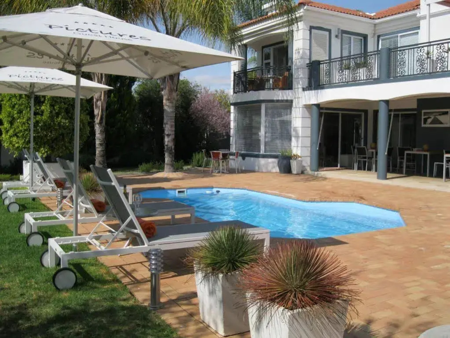 Pictures Boutique Hotel