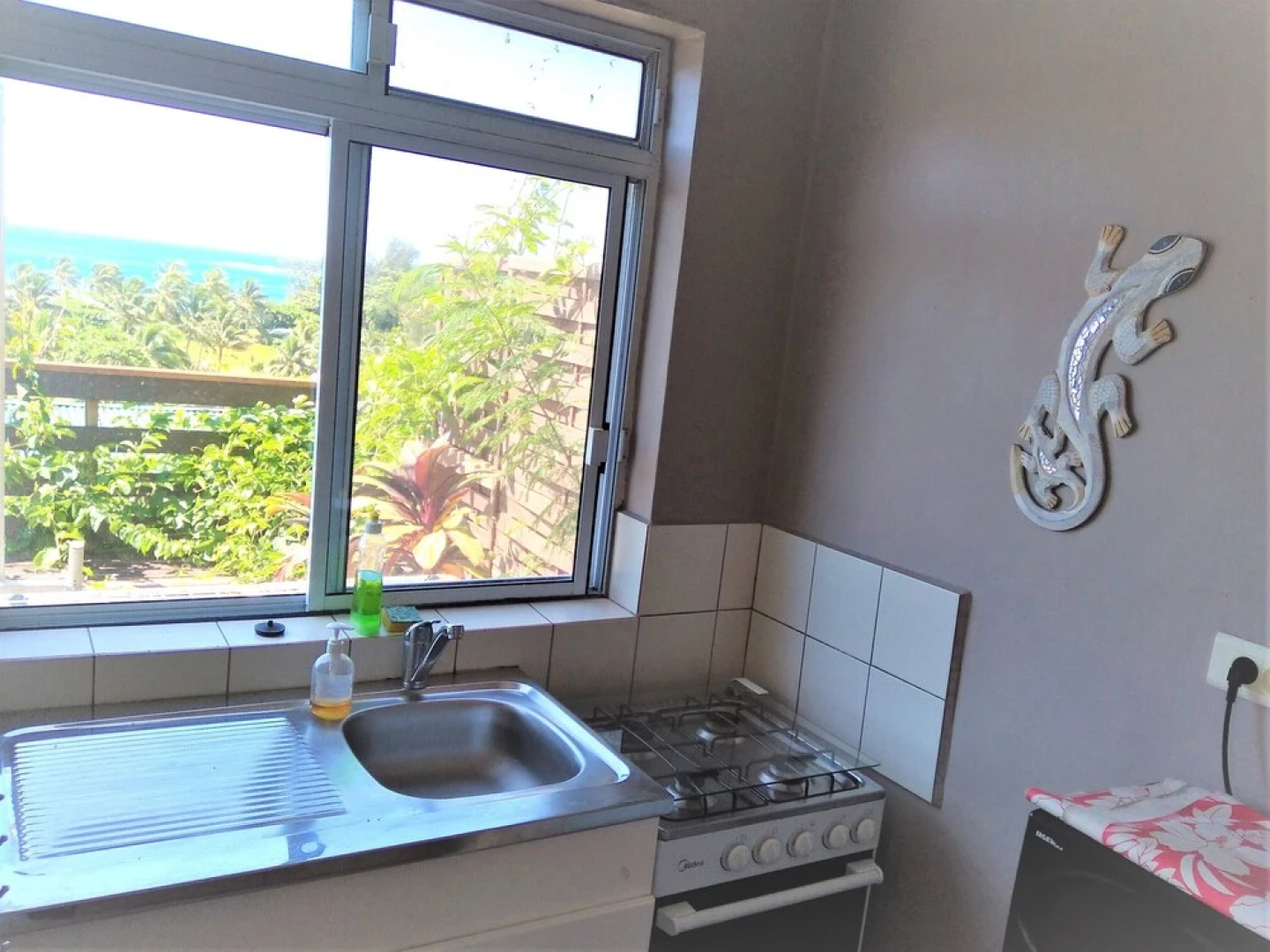 Fare Arana Moorea Guesthouse