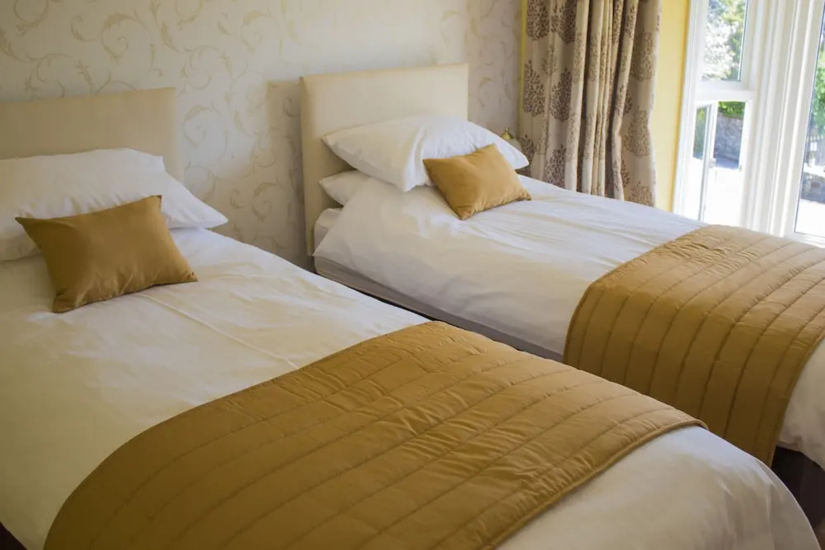 The Grange Guesthouse, Cefn-Coed