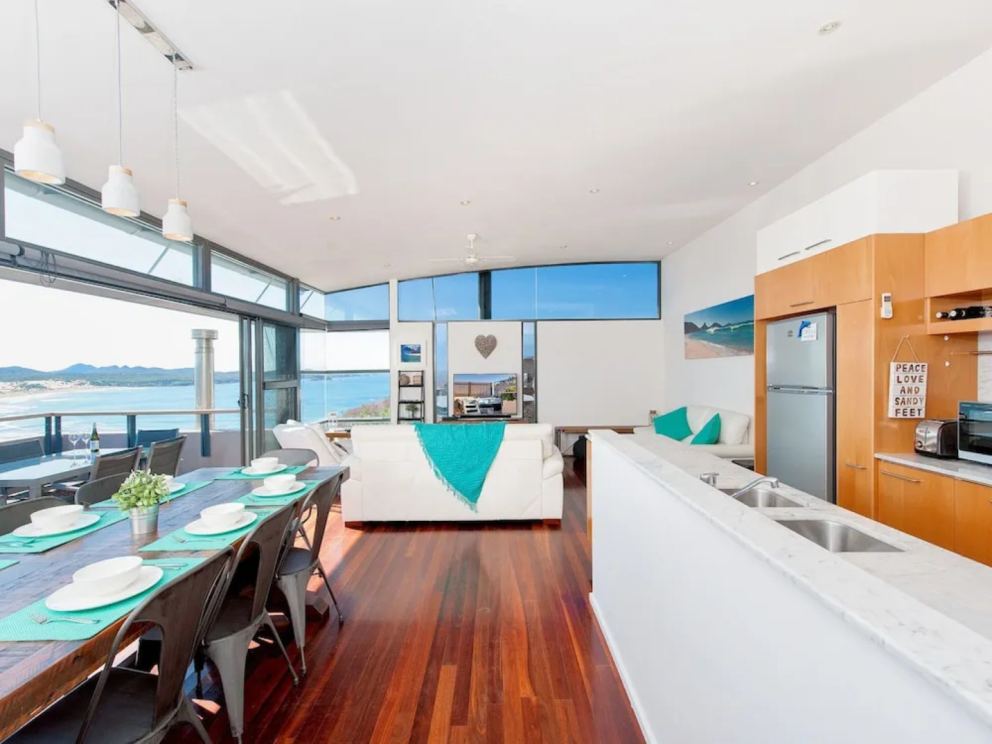 The Deckhouse, 22/26 One Mile Close