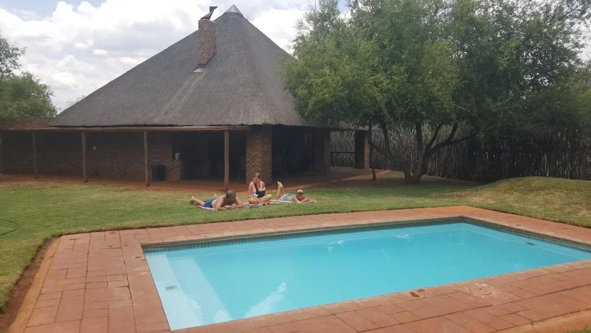Makhato 84 Bush Lodge