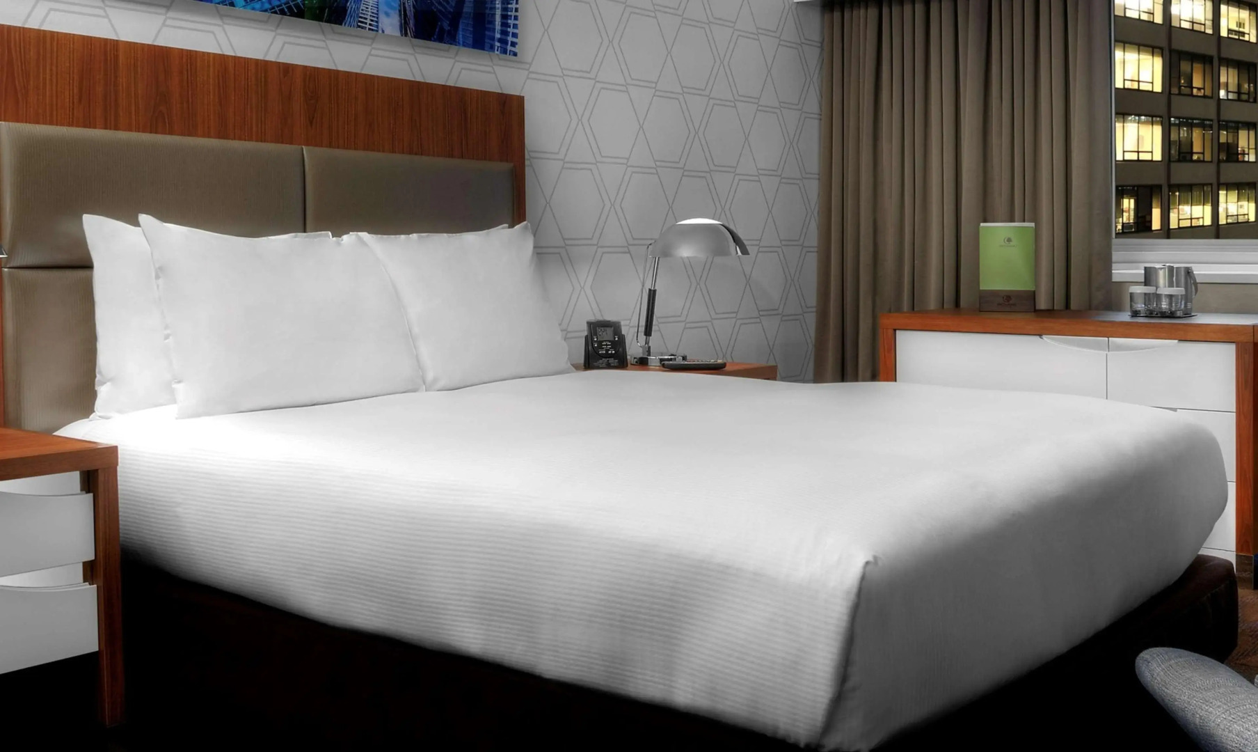 Отель DoubleTree by Hilton Metropolitan - New York City