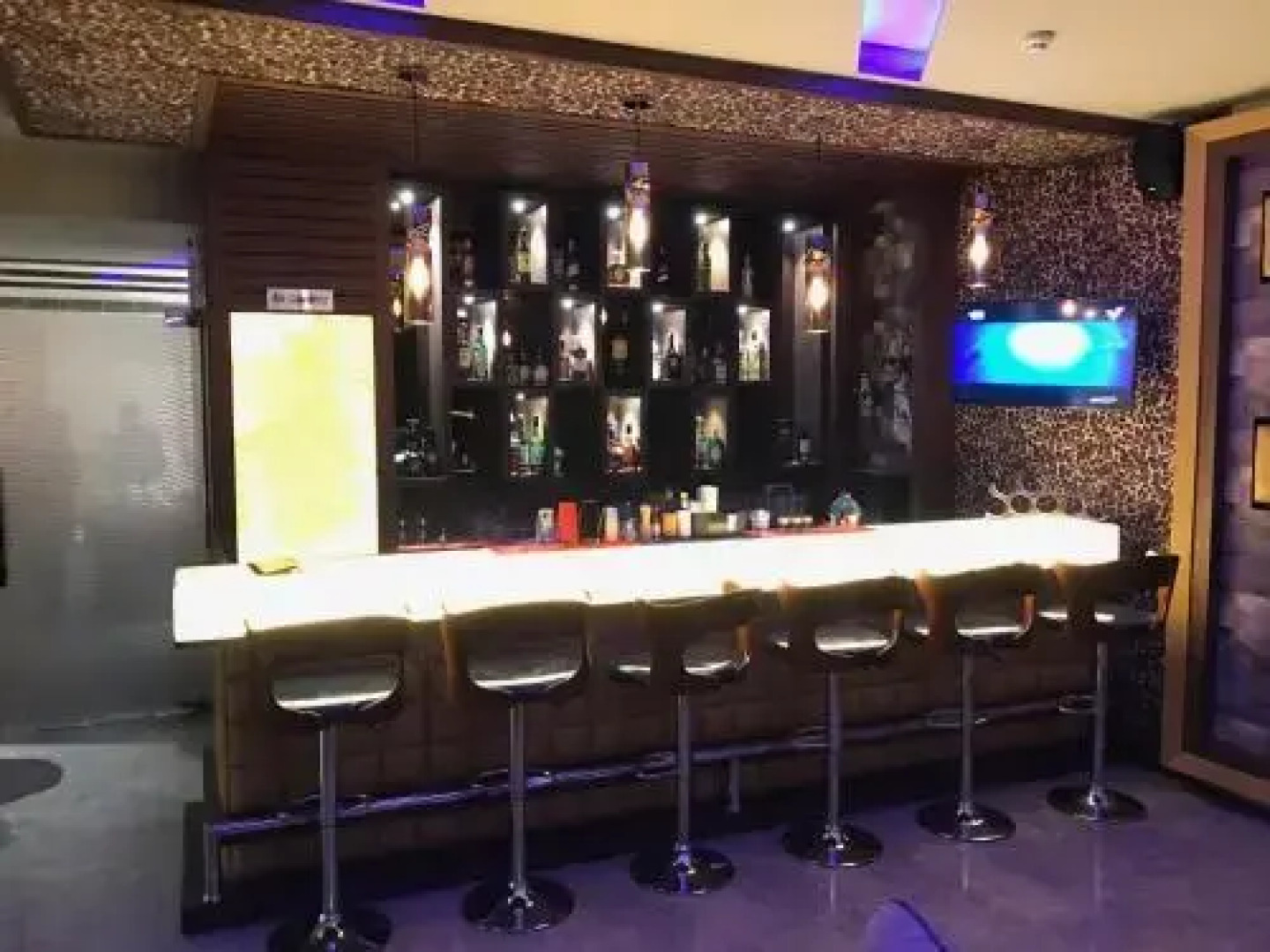 Hotel Imperia Suites