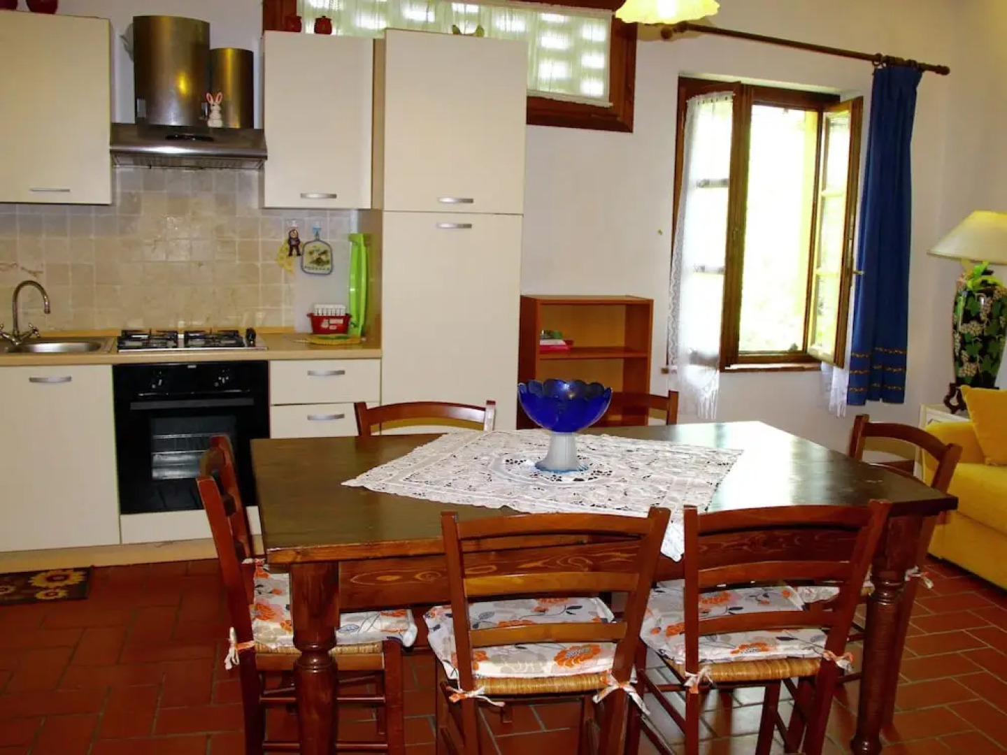 Restful Farmhouse with Pool near Forest in Vinci