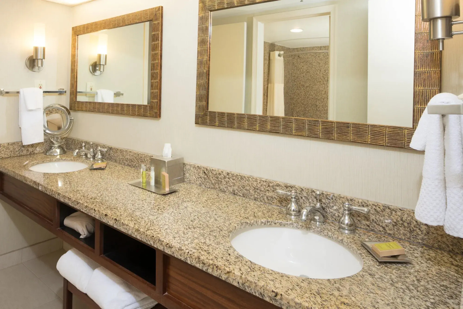 Doubletree by Hilton Philadelphia Airport