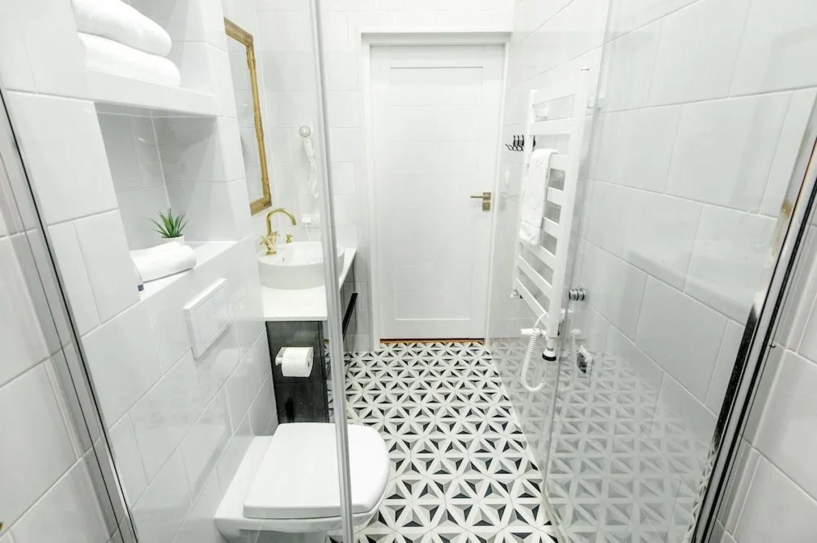 Bliss Apartments Chicago