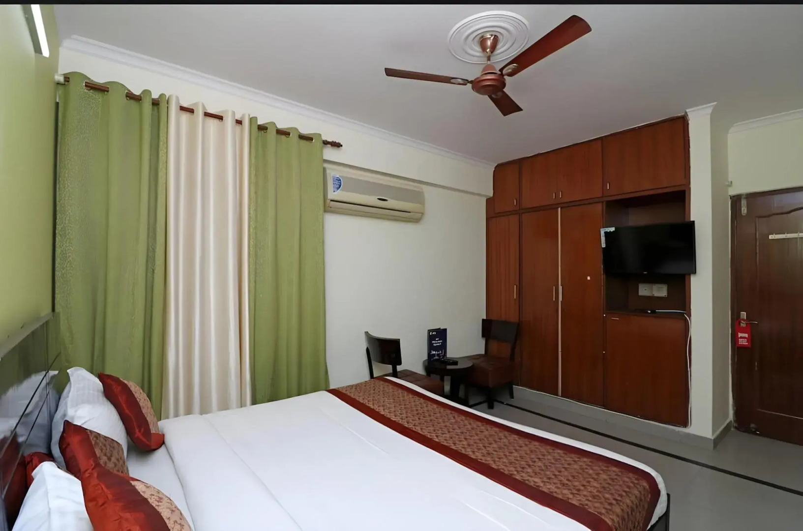 Goroomgo Hotel Reliance Jharkhand